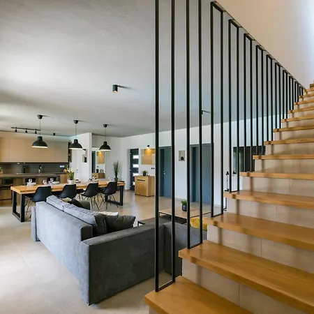 别墅 Modern Amoroso With Pool In Porec Nova Vas (Porec)