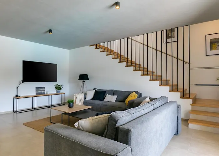 Vila Modern Amoroso With Pool In Porec *