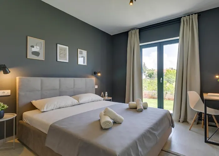 Modern Amoroso With Pool In Porec Vila Nova Vas (Porec)