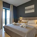 Modern Amoroso With Pool In Porec * Nova Vas (Porec)