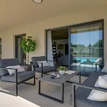 Modern Amoroso With Pool In Porec 빌라 Nova Vas (Porec)